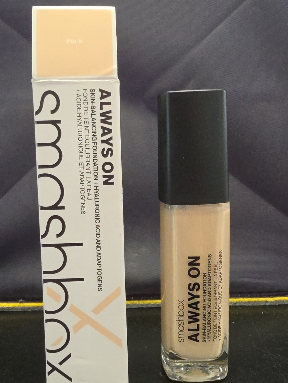 Smashbox Always On Skin-Balancing Foundation - F10-N
